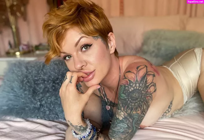 Thedannygoldexperience OnlyFans Thumbnail #5Bz3e8tOcv