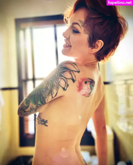 Thedannygoldexperience OnlyFans Thumbnail #upJPBApLeg