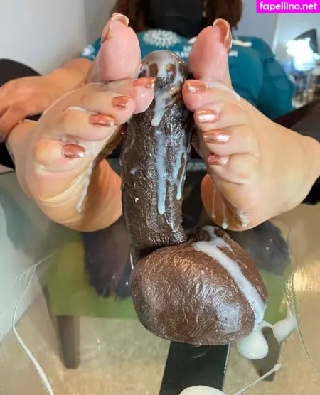 Thedcfootqueen OnlyFans Thumbnail #dbUriNfLw4