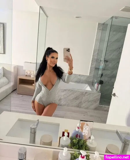 Thedesireedesire OnlyFans Thumbnail #LnwjpovWSa