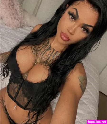 Thedressyguru OnlyFans Thumbnail #2Sarw3PbHI