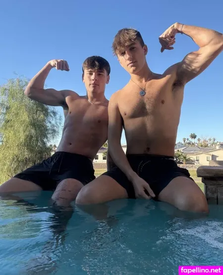 Theeaglesoffree OnlyFans Thumbnail #LByhI4p8Bi