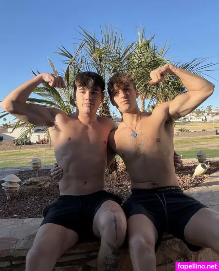 Theeaglesoffree OnlyFans Thumbnail #wtPO9DaNK1