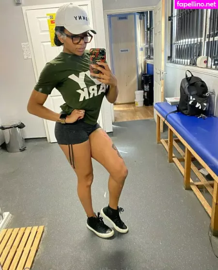 Theebonyfetishqueen OnlyFans Thumbnail #O6Zm3AlF9C