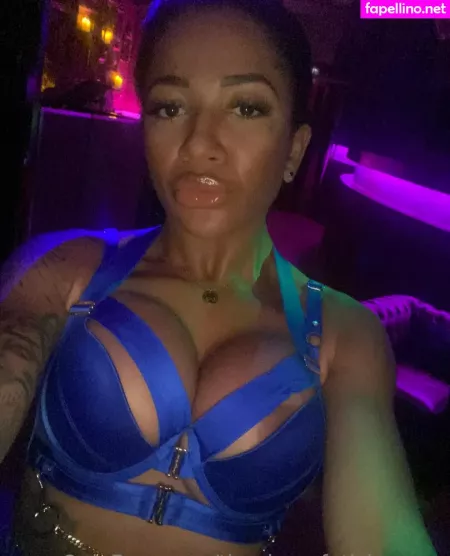 Theebonyfetishqueen OnlyFans Thumbnail #lnaOsRdzlN