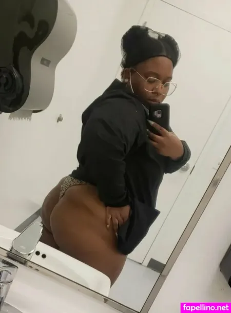 Theebootyscout OnlyFans Thumbnail #6jj2wJavqf