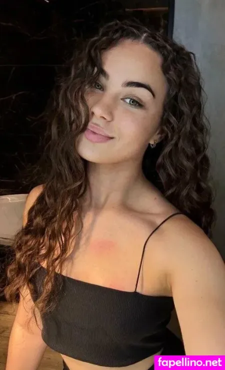 Theeemily OnlyFans Thumbnail #dndoXlZEo9