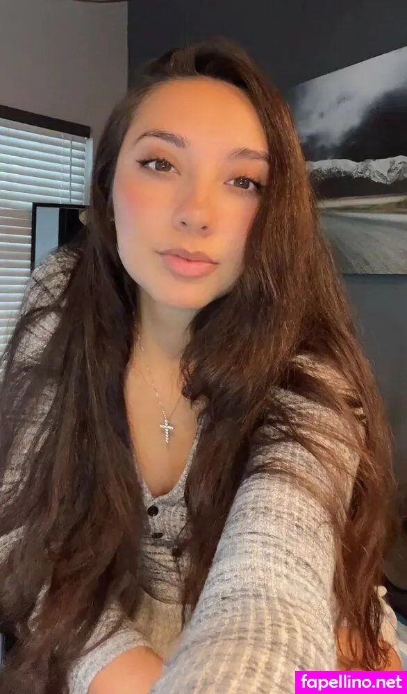 aamariee._, theegoldenrose Nude Leaked OnlyFans Photo #4Z9qFFB39b