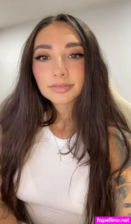 Theegoldenrose 1 OnlyFans Thumbnail #6Zrq0ZX9H8