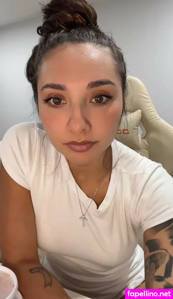 aamariee._, theegoldenrose Nude Leaked OnlyFans Photo #9KOpFNp7gR