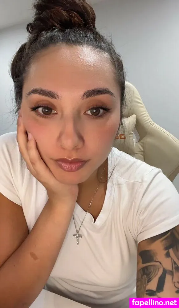 aamariee._, theegoldenrose Nude Leaked OnlyFans Photo #9b3JlsTzce