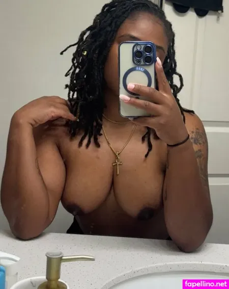 Theehimuvafreebies OnlyFans Thumbnail #WQy6YsNLwj