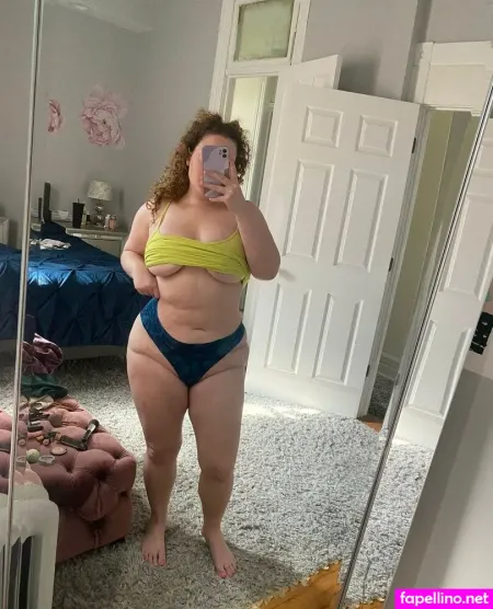 Theehourglassswitch Main Profile Photo