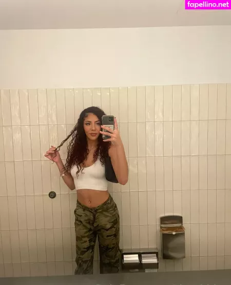 Theekhloe OnlyFans Thumbnail #RXxyoFpHmX