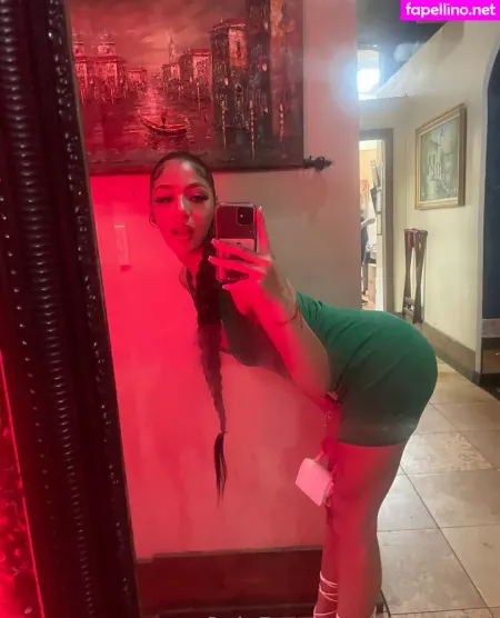 Theekhloe OnlyFans Thumbnail #b6TEnfU5If