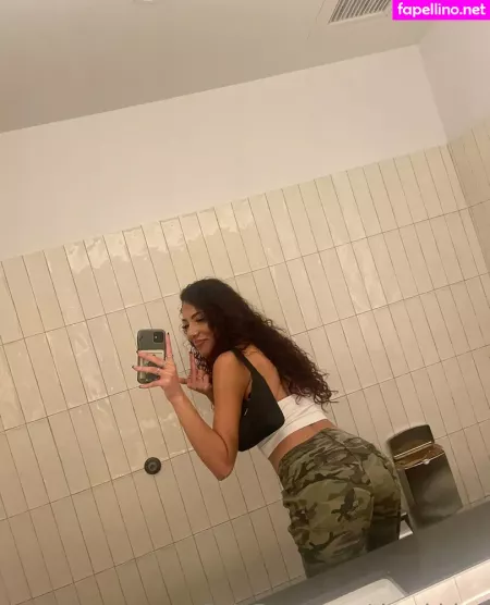 Theekhloe OnlyFans Thumbnail #h4MigIss9G