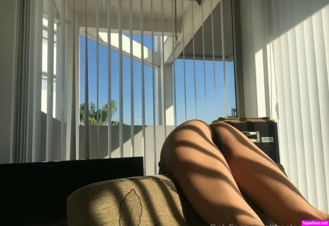 Theelasticlady OnlyFans Thumbnail #5BjFVj36r8