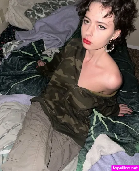 Theelderwives OnlyFans Thumbnail #sqXZm66WxK