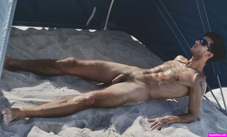 Theelliotfinn OnlyFans Thumbnail #8C4L4Jhr6T