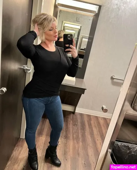 Theemarilynmonhoe OnlyFans Thumbnail #w7yekyrTqy