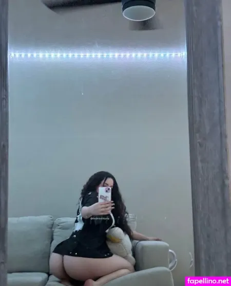 Theemisskittykay 1 OnlyFans Thumbnail #YlGB5cFBd8