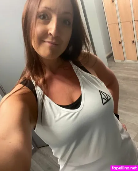 Theemmarie OnlyFans Thumbnail #ej7q9NzWwI