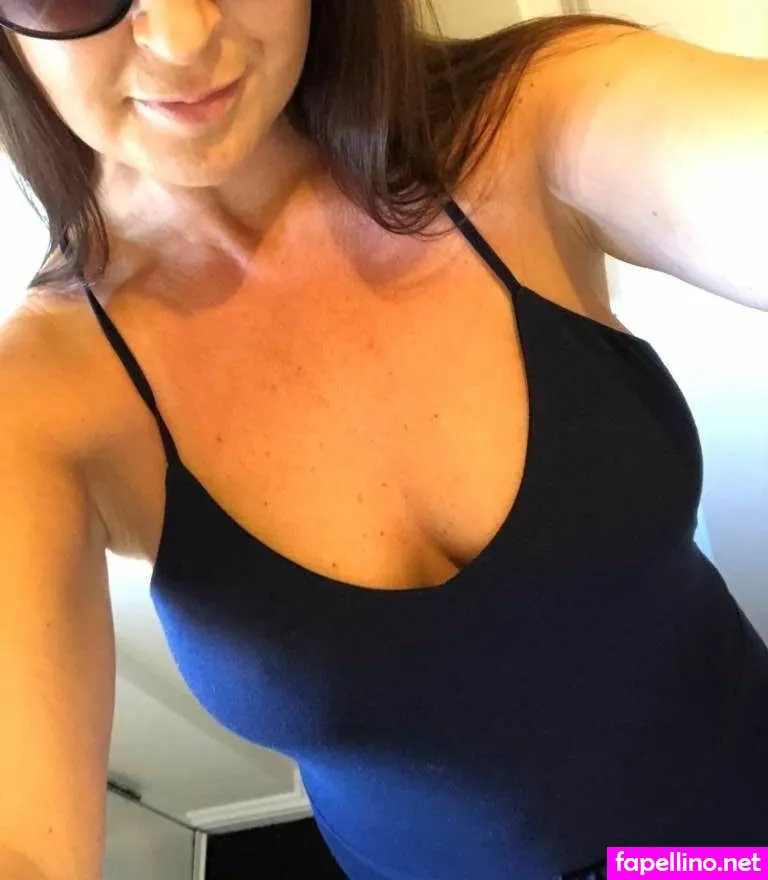 TheEmMarie, emmarieofficial Nude Leaked OnlyFans Photo #lpy8RN00go