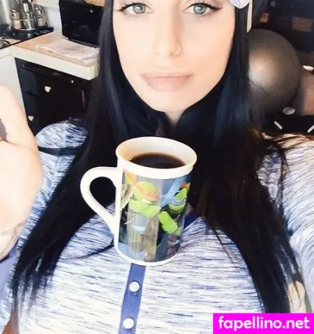 Theenovastarr OnlyFans Thumbnail #UXYSoI2O5j