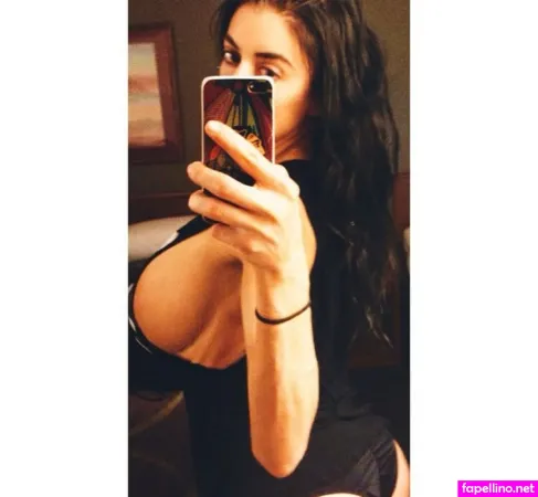 Theenovastarr OnlyFans Thumbnail #YR0lneKNGc