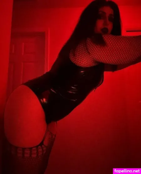 Theequeeng OnlyFans Thumbnail #jVbX5wapbf