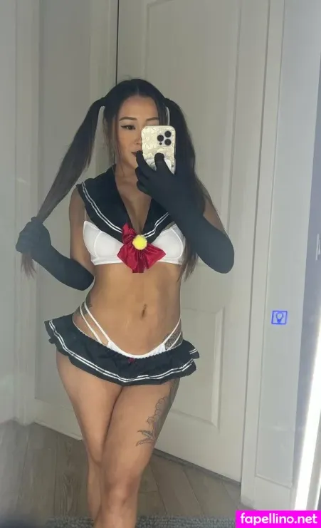 Theeskyli OnlyFans Thumbnail #ZiB2kvsePB