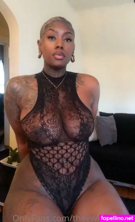 Theewinterrose OnlyFans Thumbnail #7AzMMxhX6j