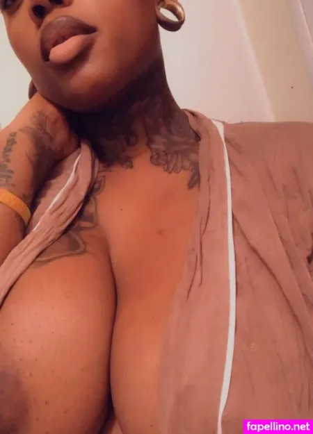 Theewinterrose OnlyFans Thumbnail #pHHA3GuuZM