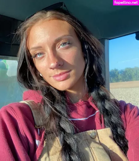 Thefarmergrayce OnlyFans Thumbnail #swRv6xKNXZ