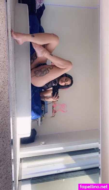 Thefelicityfox OnlyFans Thumbnail #duCR3Ig2f5