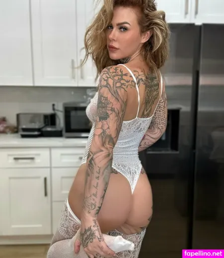 Thefemalebossirl OnlyFans Thumbnail #Cx1OC6Uun3
