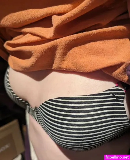 Thefemalerabbitfree OnlyFans Thumbnail #thn4xy2qbh