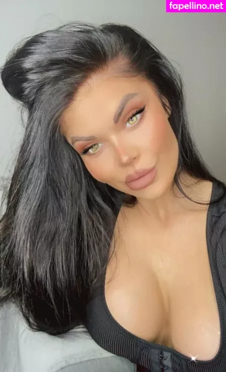 Theferrera OnlyFans Thumbnail #bJv3zw2BWS