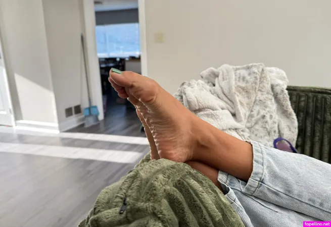 Thefootdancer OnlyFans Thumbnail #J5sbhOb6wW