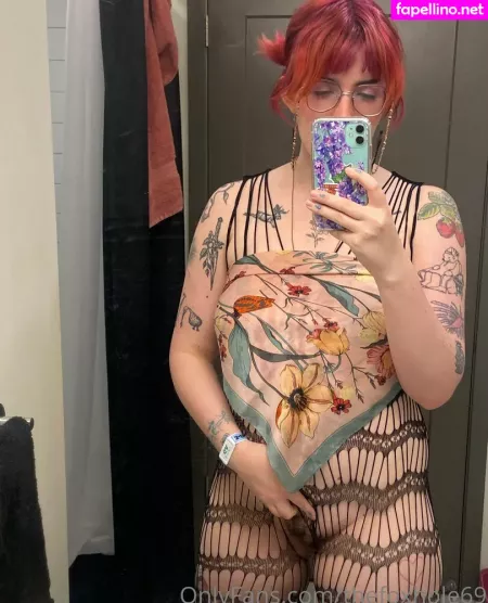 Thefoxhole69 OnlyFans Thumbnail #7zhQ6UECJZ