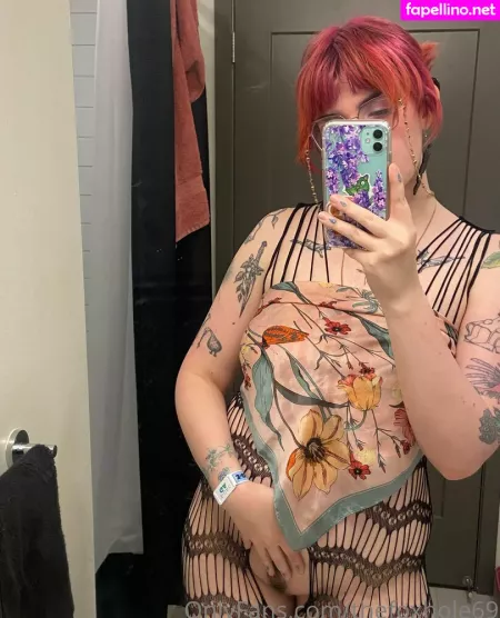 Thefoxhole69 OnlyFans Thumbnail #XiQpTTKHpt