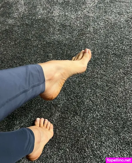 Thefoxsfeet OnlyFans Thumbnail #41McPOgUm5