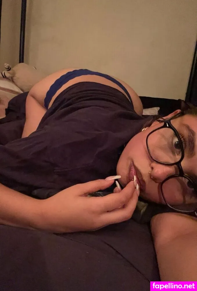 thebestvalent1na, thefreakiestval Nude Leaked OnlyFans Photo #ZInJXkhD46