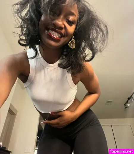 Thefricanbeauty Africann Beauty Esosatheafricanbeauty OnlyFans Thumbnail #xzcyc2NVKj