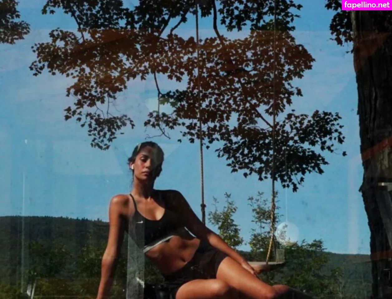 cynthialovely, thefriendzone Nude Leaked OnlyFans Photo #58jExHxMAc