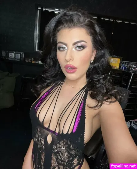 Thegalritchie OnlyFans Thumbnail #1KzUToHvCt