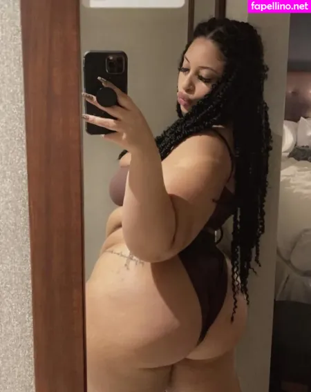 Thegirlofyourdreamz OnlyFans Thumbnail #0V1bdkWFTX
