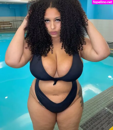 Thegirlofyourdreamz OnlyFans Thumbnail #1tfhNFZWg0