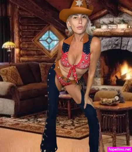 Thegoldengilf 1 OnlyFans Thumbnail #9dJHfeOS2N