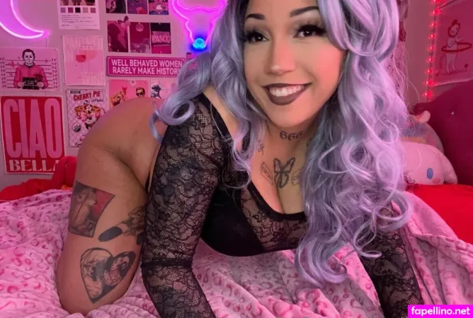 Thegothbabyfree OnlyFans Thumbnail #q7XsJdyT2w